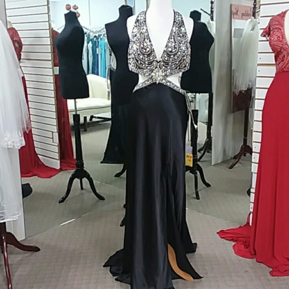Tony Bowls Paris Beaded and Jeweled Prom Dress